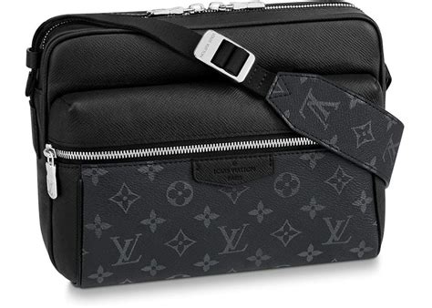 louis vuitton outdoor messenger monogram eclipse taiga black|Louis Vuitton Taiga Monogram Eclipse Outdoor .